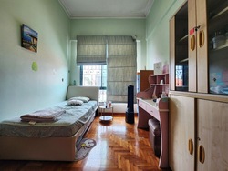 Charlton 18 (D19), Terrace #529538181